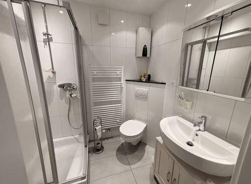 Duschbad - Etagenwohnung mit 67,00 m&sup2; in Bonn zum Kaufen