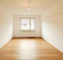 Urban leben und genießen: 3 Zimmer Wohnung mit Balkon in Düsseldorf-Bilk