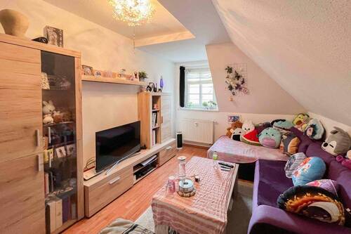 Wohnzimmer(1) - 2 Zimmer Etagenwohnung zum Kaufen in Leipzig