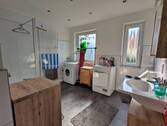 Badezimmer - Charmante 3,5-Zimmer-Wohnung in zentraler Lage