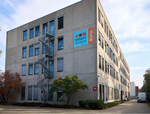 Gebäude - Büro mit 74,60 m&sup2; in Berlin zur Miete