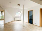 Flur - 4 Zimmer Etagenwohnung in Hannover