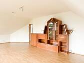 Wohnzimmer - Schrank muss noch weg - 