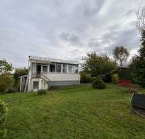 Wochenendgrundstück mit ganzjährig nutzbaren massivem Bungalow zu verkaufen - Straußfurt