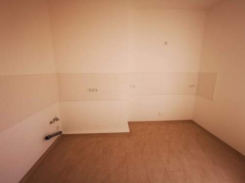 Fliesenspiegel - Etagenwohnung mit 105,00 m&sup2; in Magdeburg zur Miete