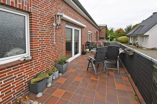 Balkon mit Westsonne - 7 Zimmer Mehrfamilienhaus, Wohnhaus in Hamburg