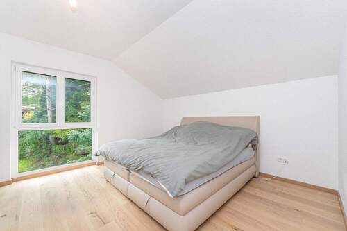 Schlafzimmer 1 OG - 