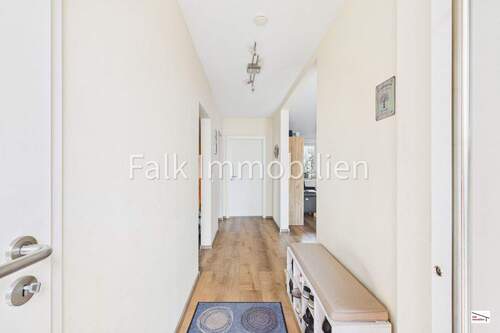 Flur/Eingangsbereich - 