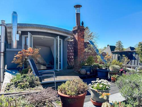 Dachterrasse - Maisonette mit Galerie, Dachterrasse und 2. Wohnung - Besonders Wohnen in Linden