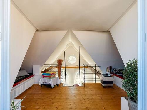 Loungebereich (2. Ebene) - 