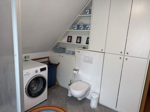 Bad OG, großer Einbauschrank - 