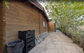 Terrasse hinter Halle - 