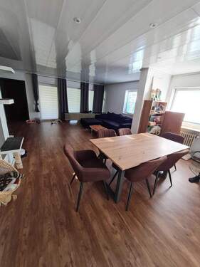 Essbereich Blick r. Wohnbereich - 