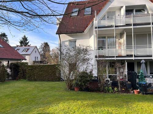 Südansicht - 3 Zimmer Etagenwohnung in Nürnberg