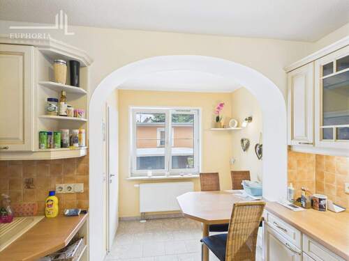 Esszimmer mit Küche - 