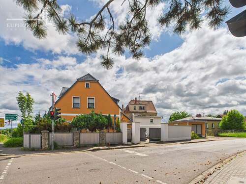 Gesamtansicht - 6 Zimmer Einfamilienhaus in Apolda