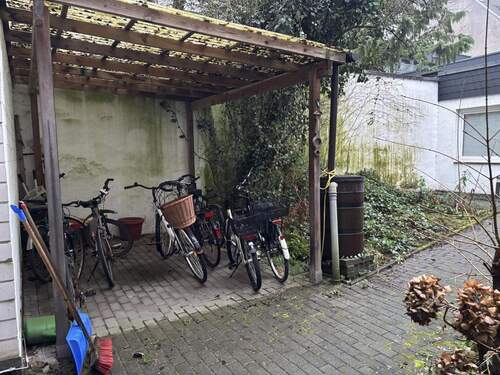 Fahrradunterstellplatz - 