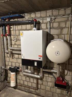 zentrale Heizungsanlage - 