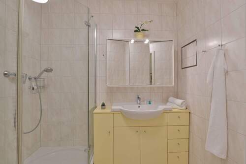 innenliegendes Duschbad - 