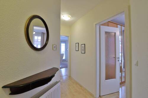 Flur/ Eingangsbereich - 