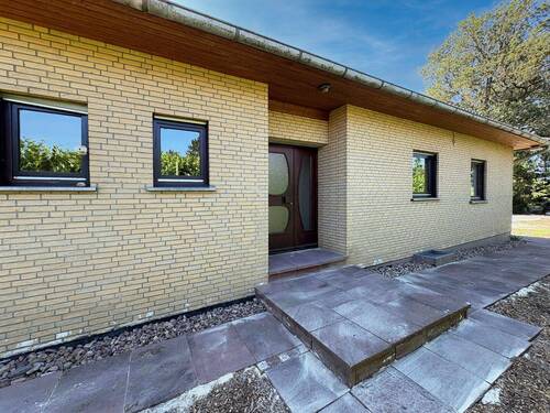 Eingangsbereich - 4 Zimmer Einfamilienhaus zum Kaufen in Grasberg
