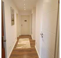 4-Zimmer-Etagenwohnung, 2 Bäder, 2 Balkone, moderne Einbauküche, hochwertig saniert - Wunstorf Bokeloh
