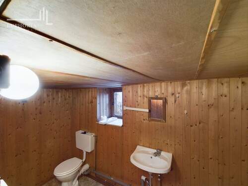 CAM03352G0-PR0039-STILL015 - 