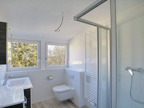 Modernes Tageslichtbad - Etagenwohnung mit 108,00 m&sup2; in Ludwigsburg zur Miete