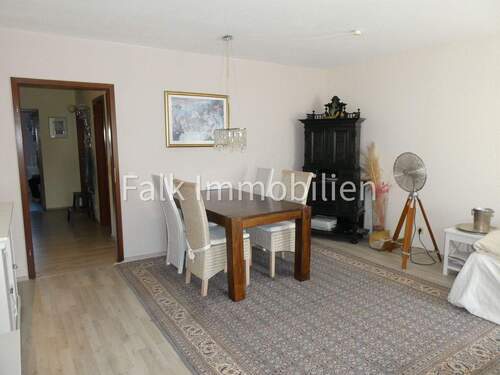 Wohn-/Esszimmer - Etagenwohnung mit 65,70 m&sup2; in Schwetzingen zum Kaufen