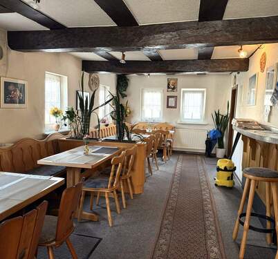 Gastraum im EG - Mehrfamilienhaus, Wohnhaus mit 239,00 m&sup2; in Hatzfeld (Eder) zum Kaufen