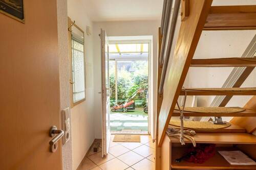 EG Flur - 4 Zimmer Reihenmittelhaus zum Kaufen in Ganderkesee