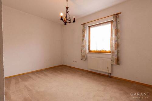 Schlafzimmer - Einfamilienhaus mit 127,00 m&sup2; in Osterhofen zum Kaufen