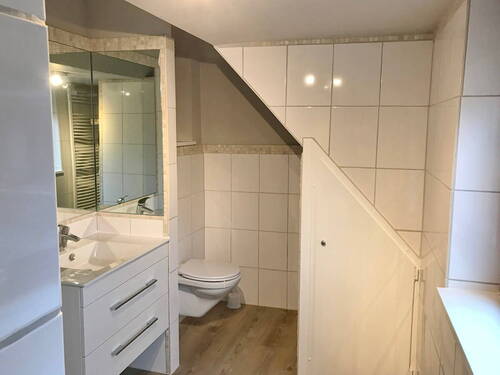 Whg. 2 OG Bad - 