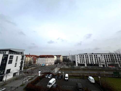 Balkonblick - 1 Zimmer Etagenwohnung in Leipzig