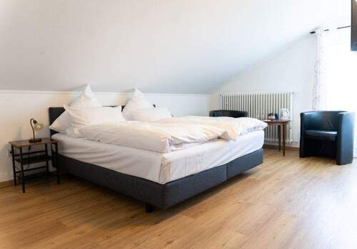 Zimmer 2.jpg - Hotel, Pension, Gasthof in Wierschem zum Kaufen