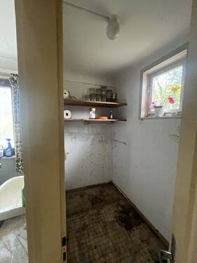 Abstellkammer - 