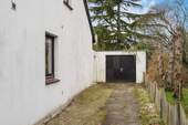 Zufahrt zur Garage - 
