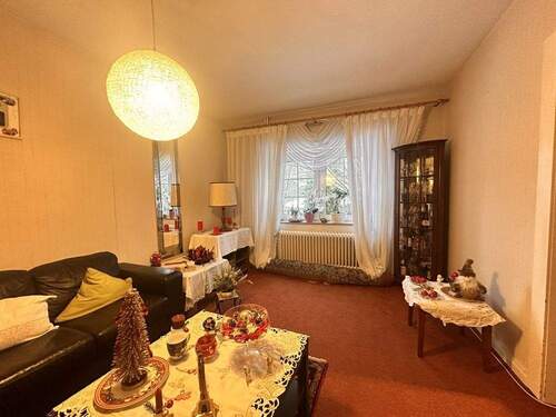 Wohnzimmer im Erdgeschoss - 