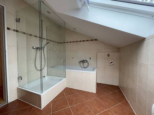 Tageslichtbad (Wohnung 3) - 