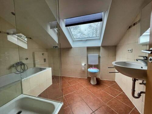 Tageslichtbad (Wohnung 3) - 