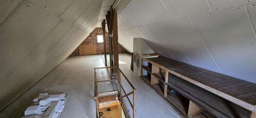 Spitzboden - 