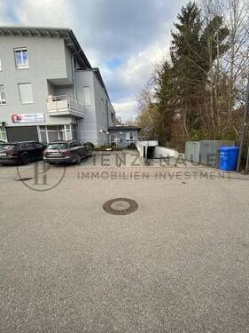 Einfahrt TG - Garage, Stellplatz zum Kaufen in Eichenau