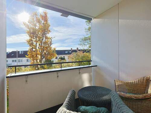 Schöner, überdachter Balkon - 2 Zimmer Etagenwohnung in Waldenbuch