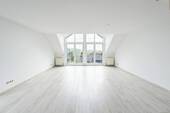 Wohn-/Essbereich - 5 Zimmer Reihenendhaus zum Kaufen in Rösrath