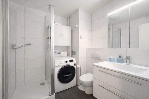 Badezimmer - 2 Zimmer Etagenwohnung zum Kaufen in Wernau