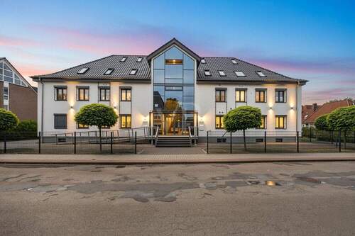 Frontansicht - 3 Zimmer Etagenwohnung in Wilhelmshaven