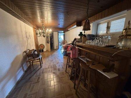 Partyraum / Bar Untergeschoss - 