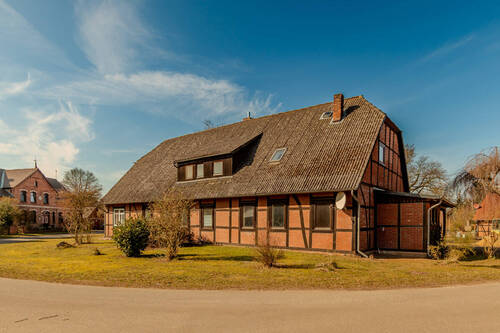 IMG_7293 - Großzügiges Fachwerkhaus in ruhiger Dorflage