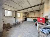 Garage mit Starktsromanschluss - 