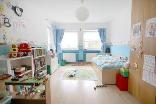 Bild4 - Etagenwohnung mit 78,00 m&sup2; in Köln-Bilderstöckchen zur Miete